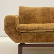 Living room set in amber velvet