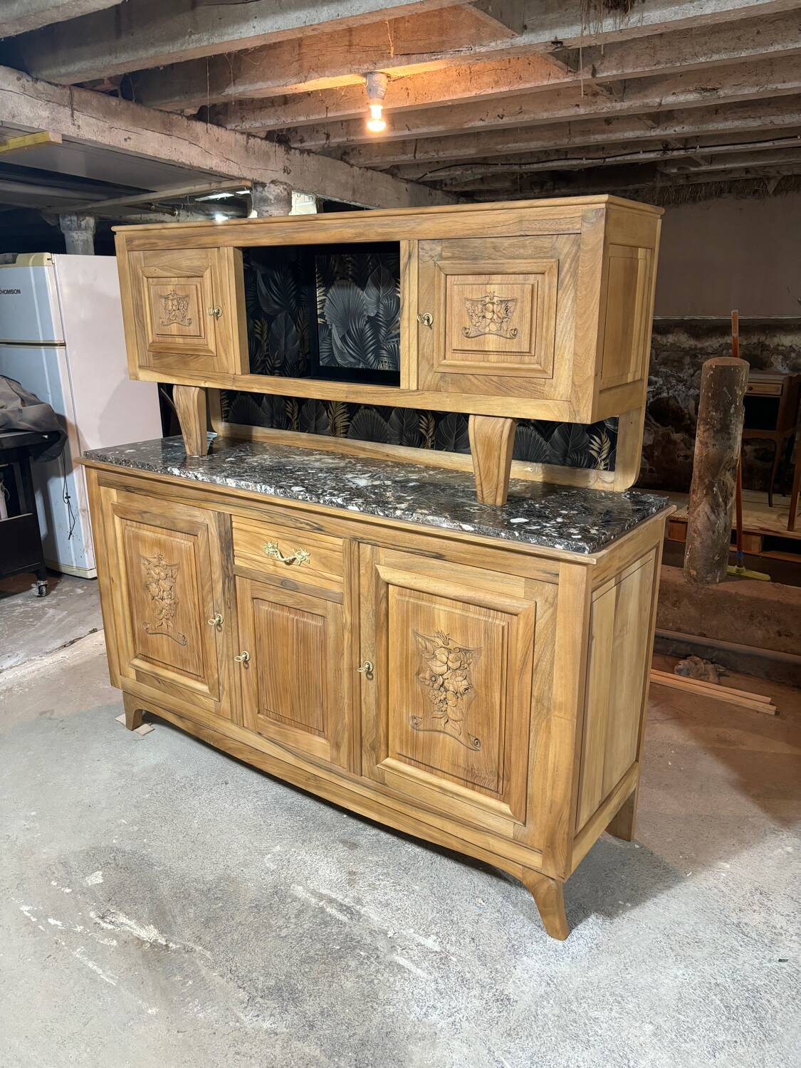 Dresser buffet