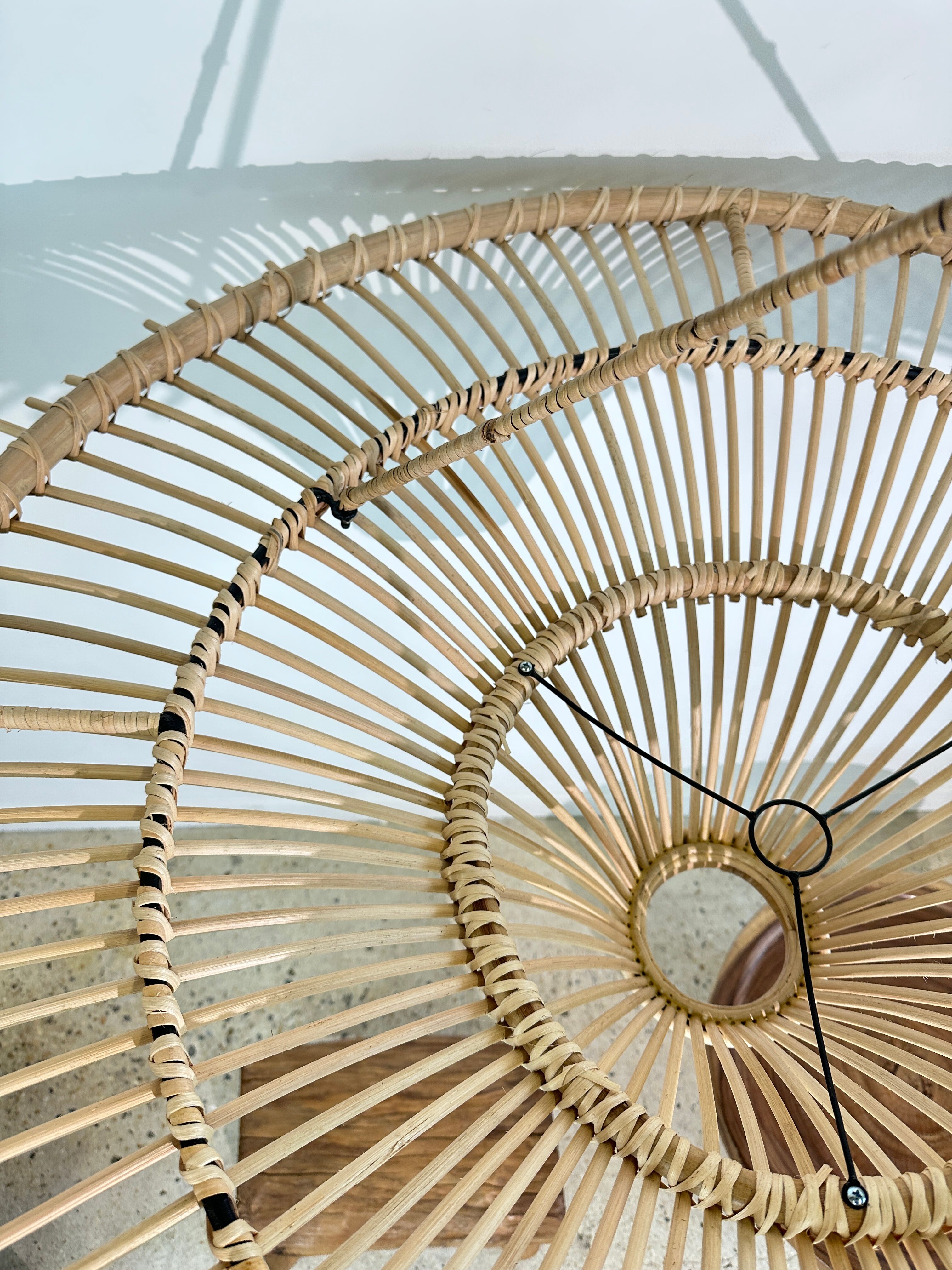 Suspension rattan saucer iron frame D:120 H:60