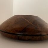 Empty round pocket of double-shack teak