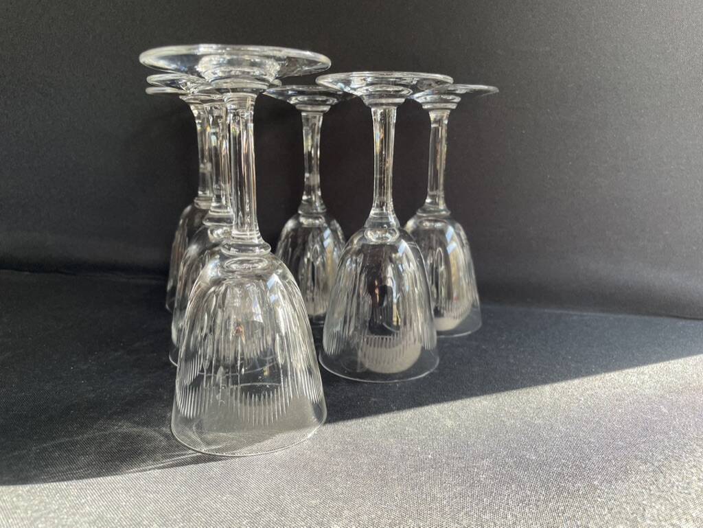 6 Baccarat wine glasses Molière service