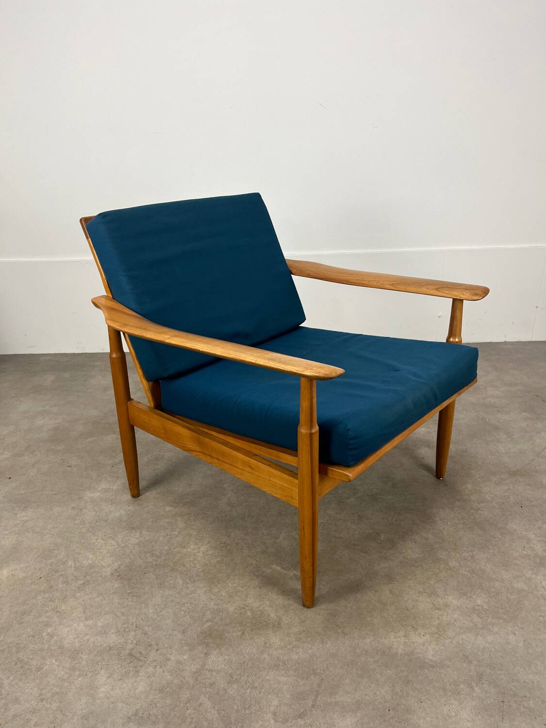 Scandinavian armchair, 1960s