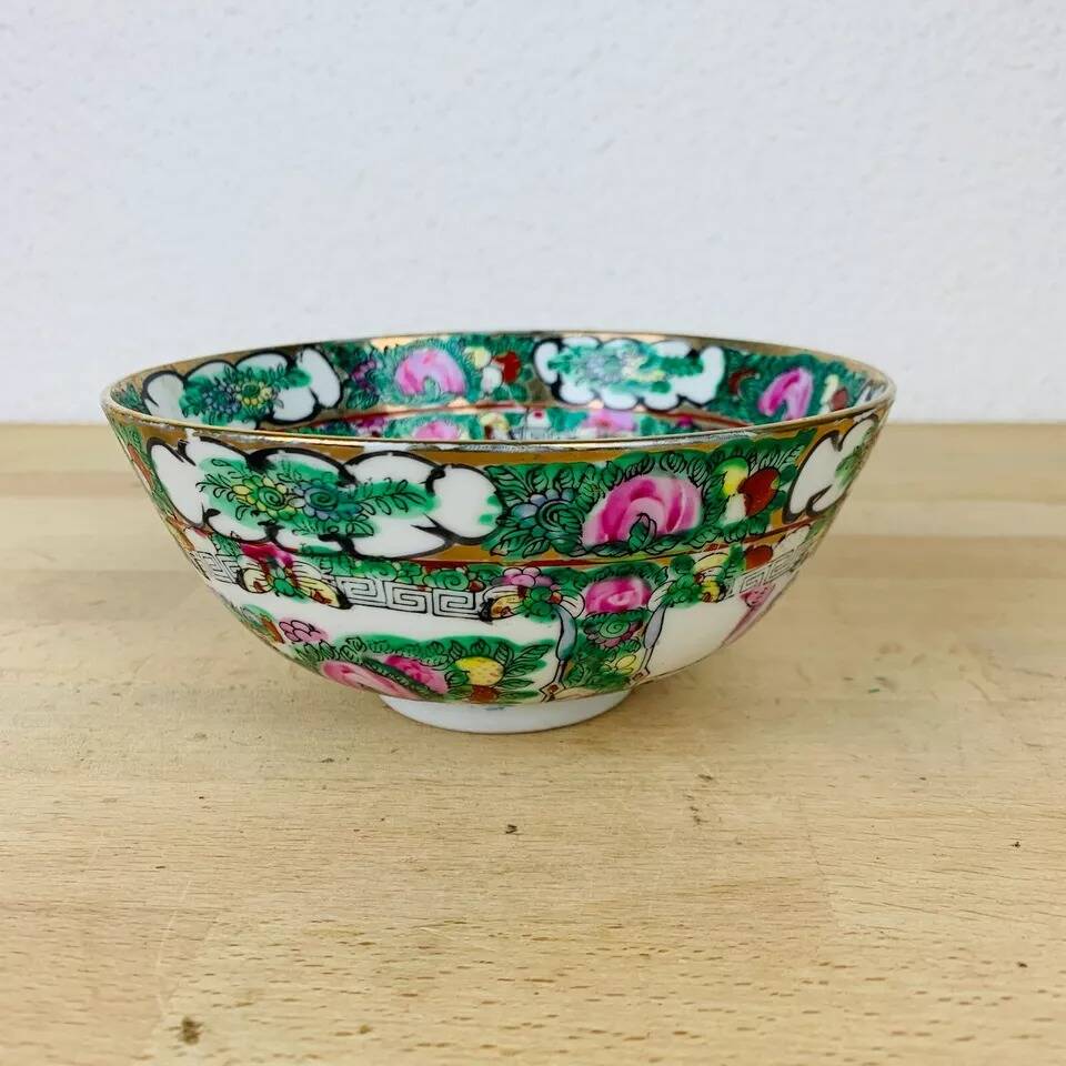 Chinese antique porcelain catchall