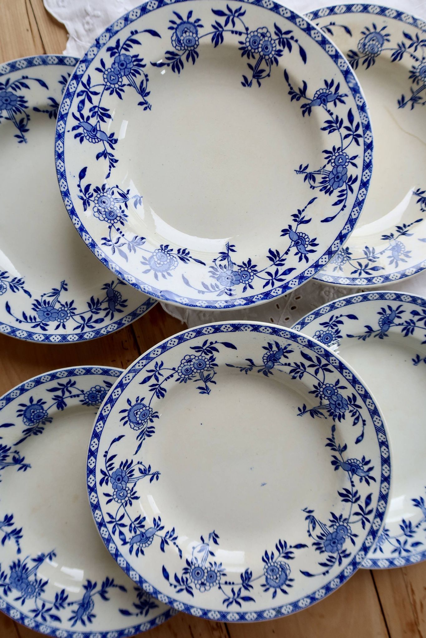 6 antique deep plates, blue and white Dresden porcelain