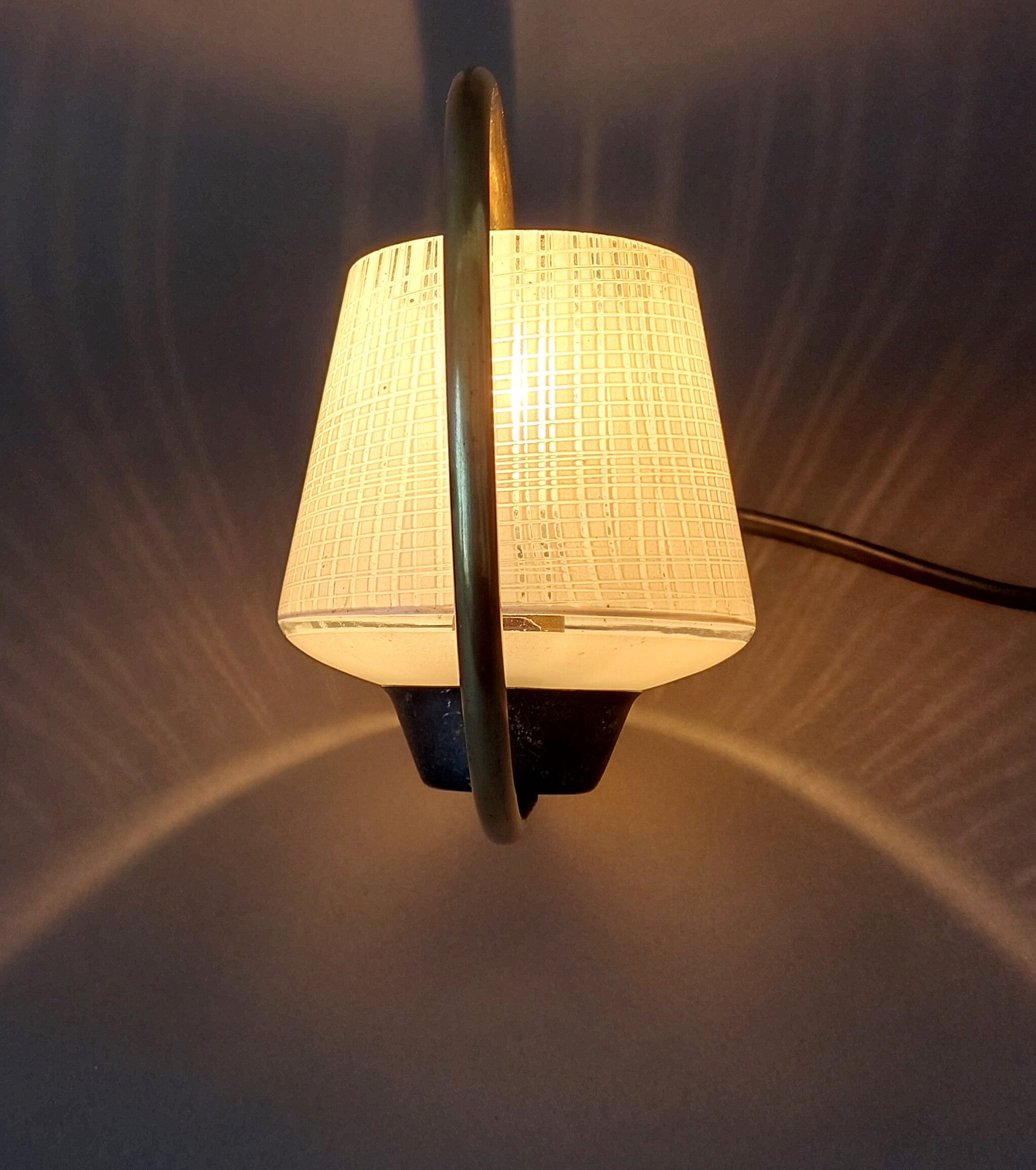 Night light 1960 in brass and black metal Vintage.