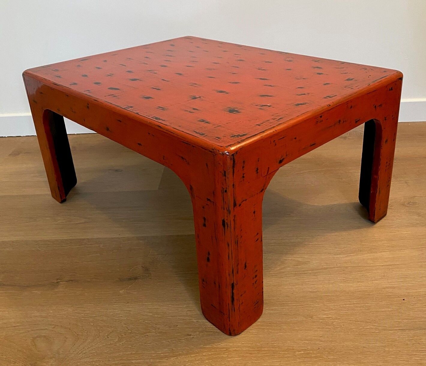 Table basse laquée du japon