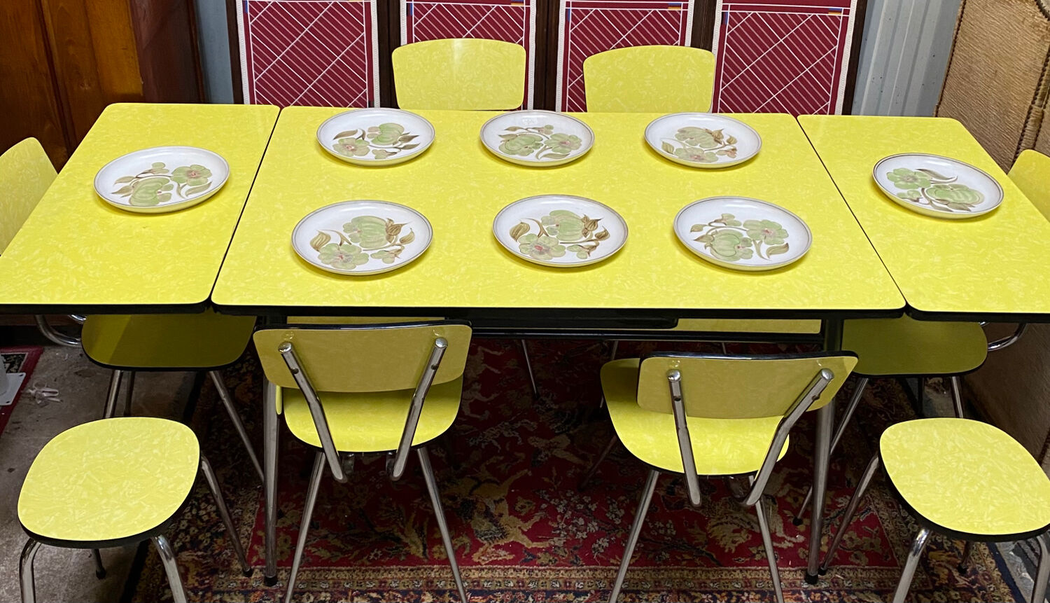 Roger Breton yellow formica set for Tublac, table, 6 chairs, 2 stools, 60s