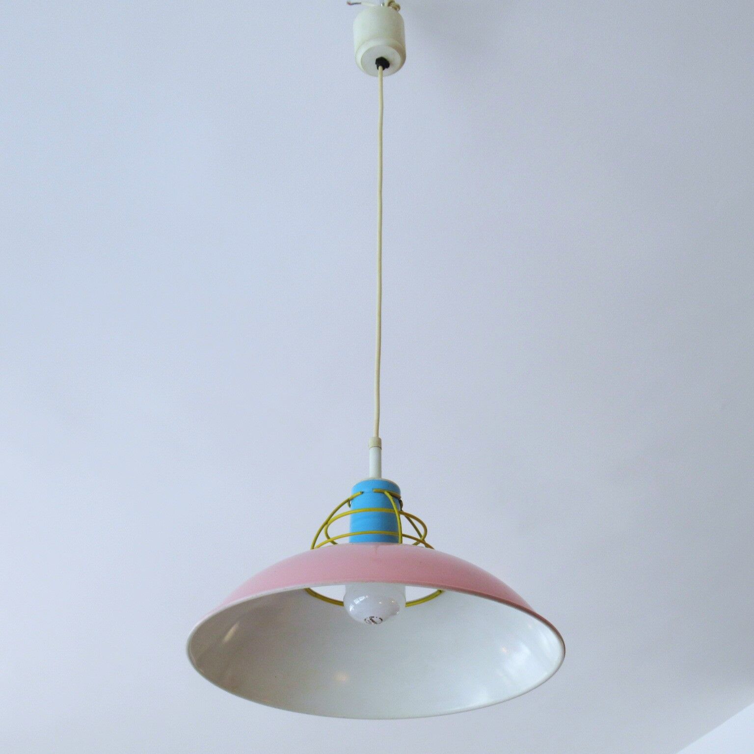 Suspension style Memphis Targetti 1980