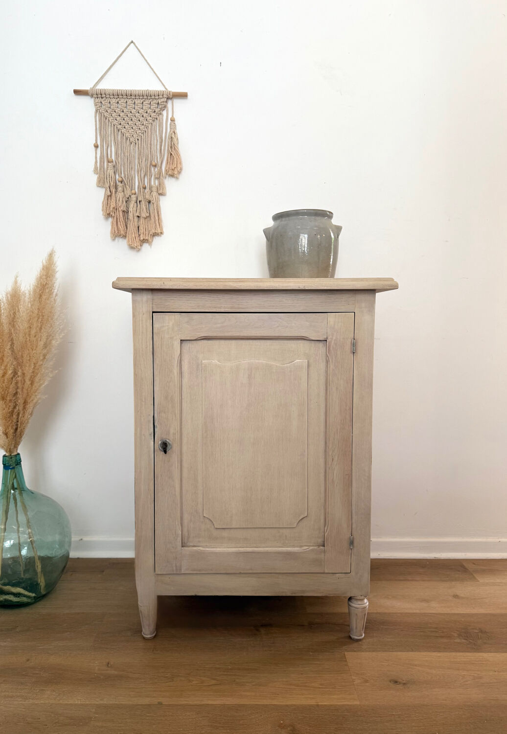 Solid wood jam cupboard