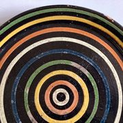Plat vide poche cible XXL en terre vernissée de Marnaz 1950