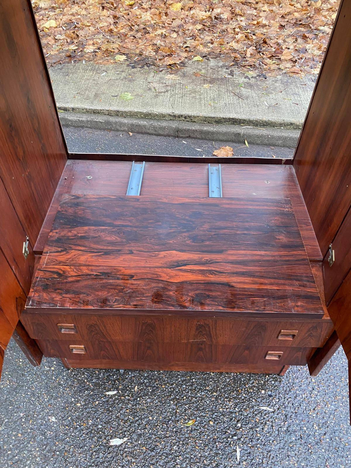Scandinavian teak wardrobe, circa 1950, 91x65x183cm