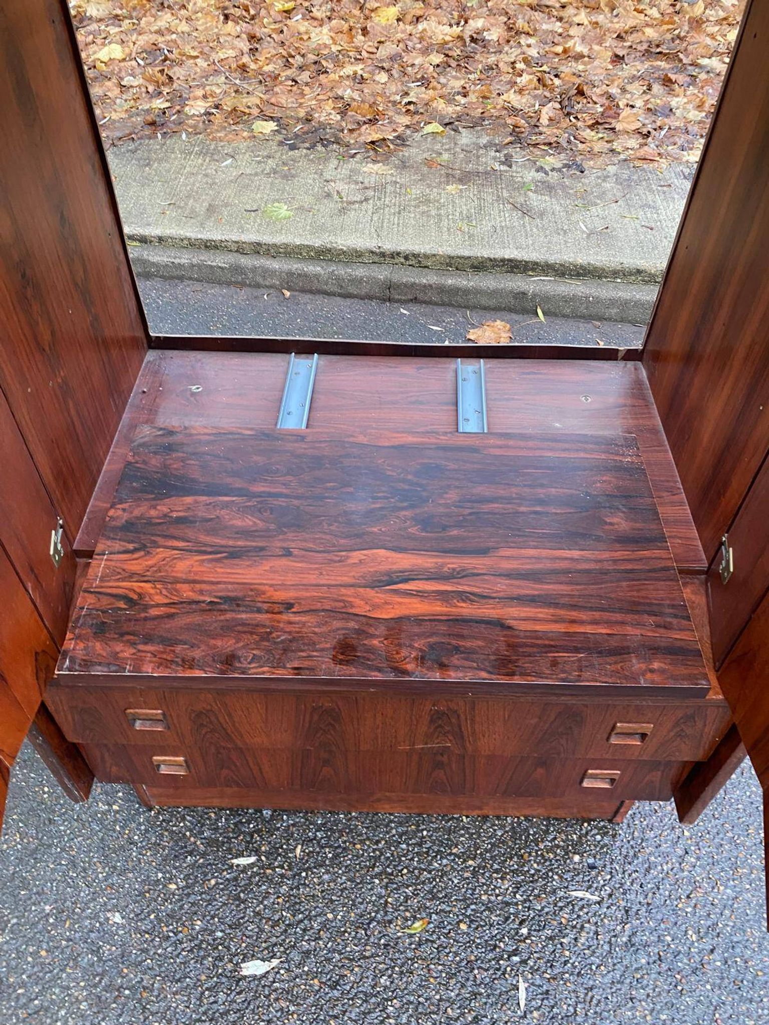 Scandinavian teak wardrobe, circa 1950, 91x65x183cm
