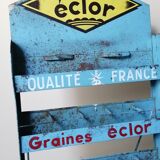 Antique display for eclor seed sachet