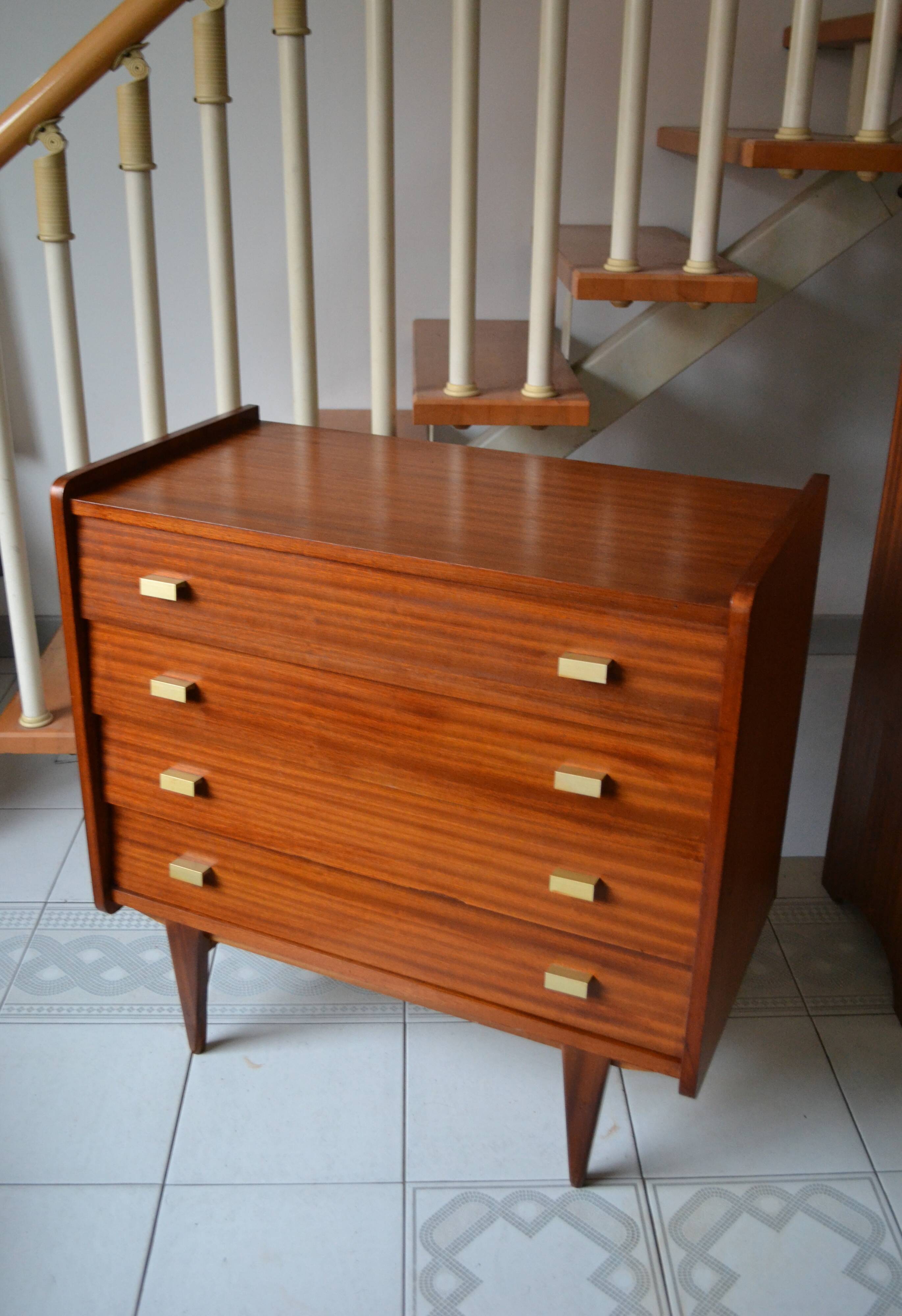 Commode années 60 façade inclinée