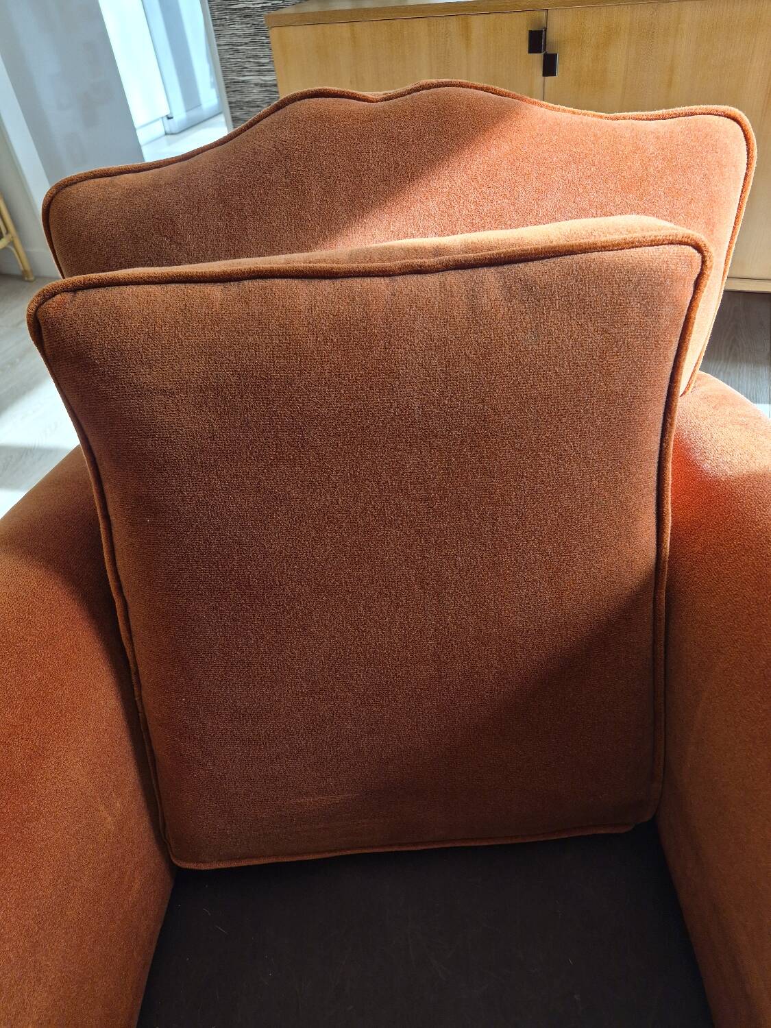 Set of 2 moustache club armchairs in velvet