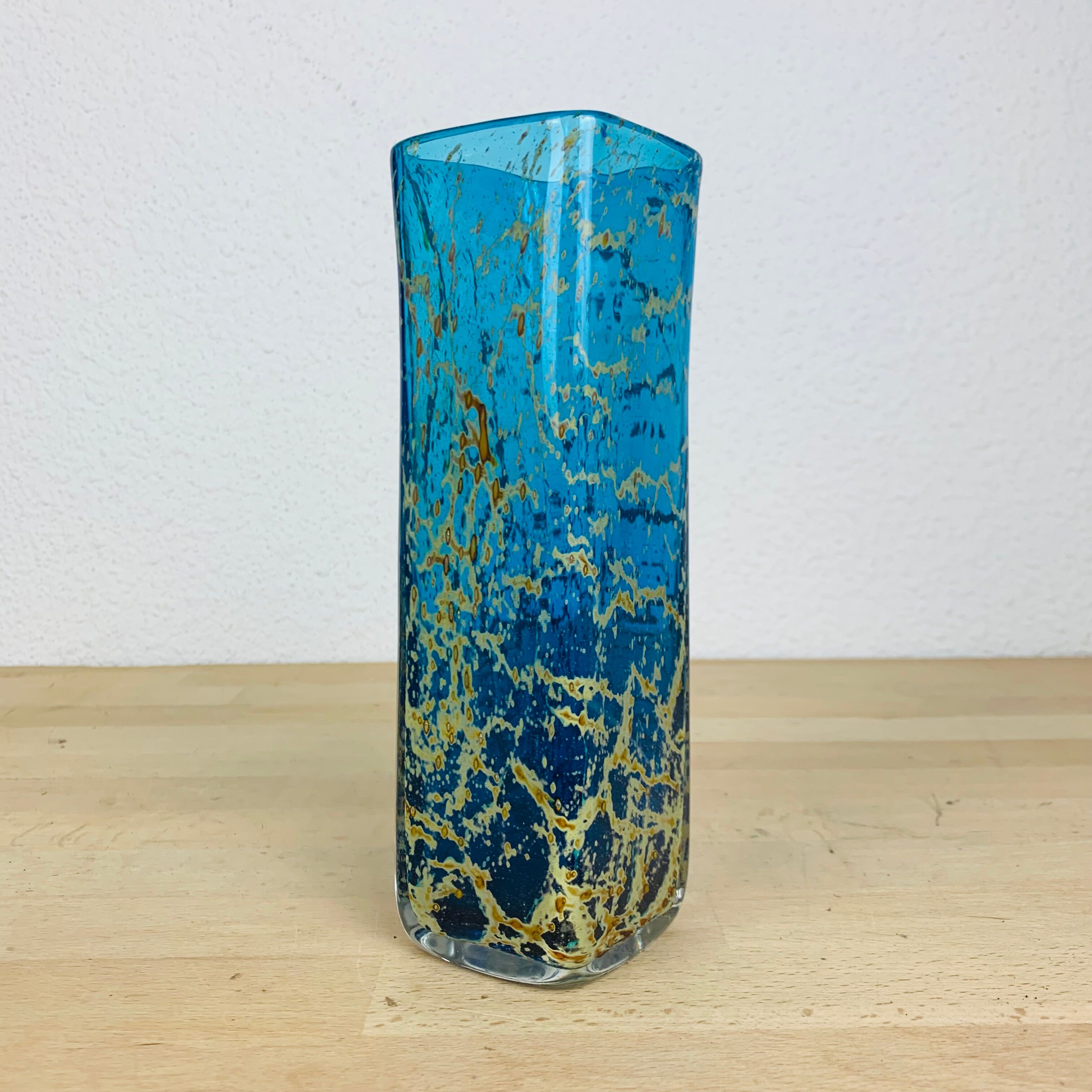Vase verre Gozo Cittadella bleu et doré