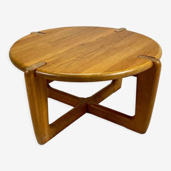 Mid Century Scandinavian Round Oak Coffee table, 1960s