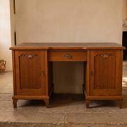 Bureau ancien en bois massif
