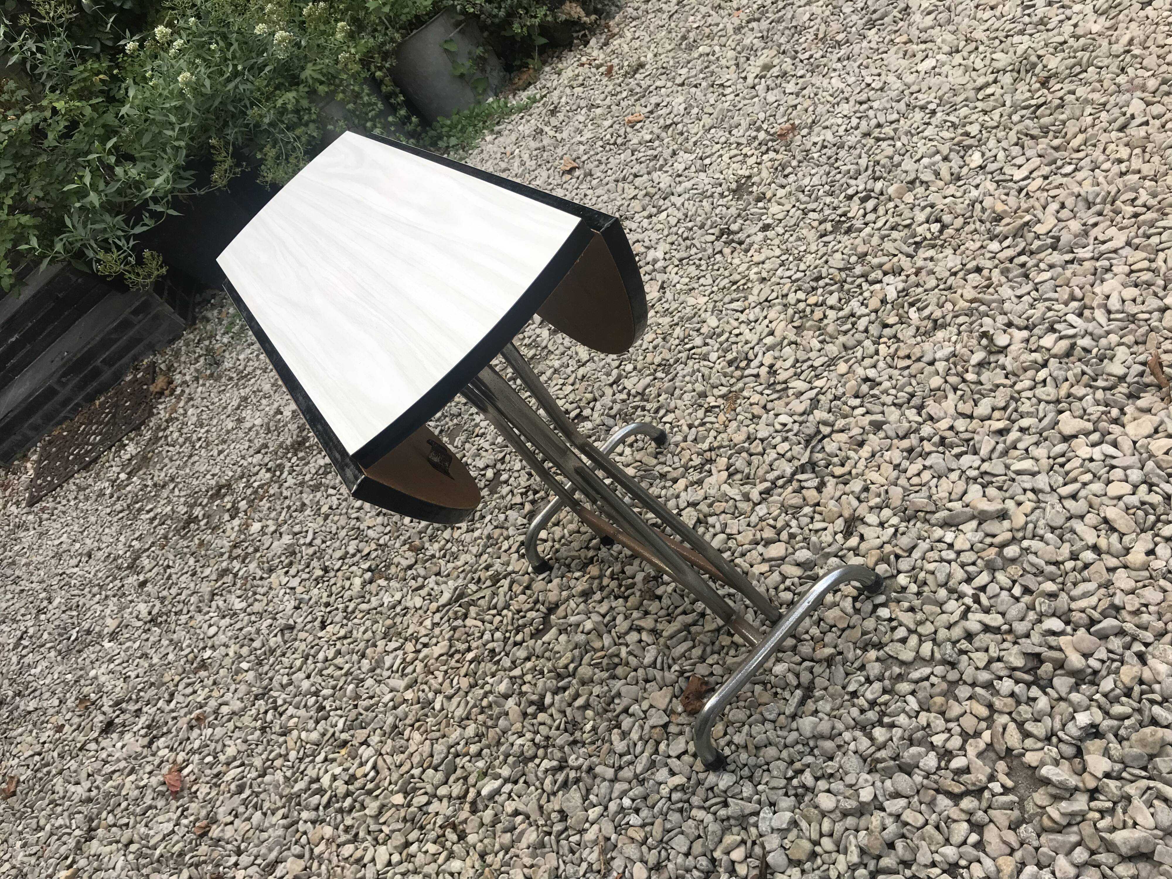 Folding formica table