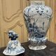 Large baluster vase with parrot - Holland, Delft 19th century