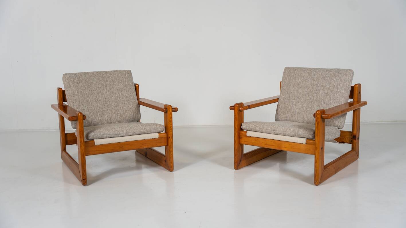 Paire de chaises longues modernes du milieu du siècle