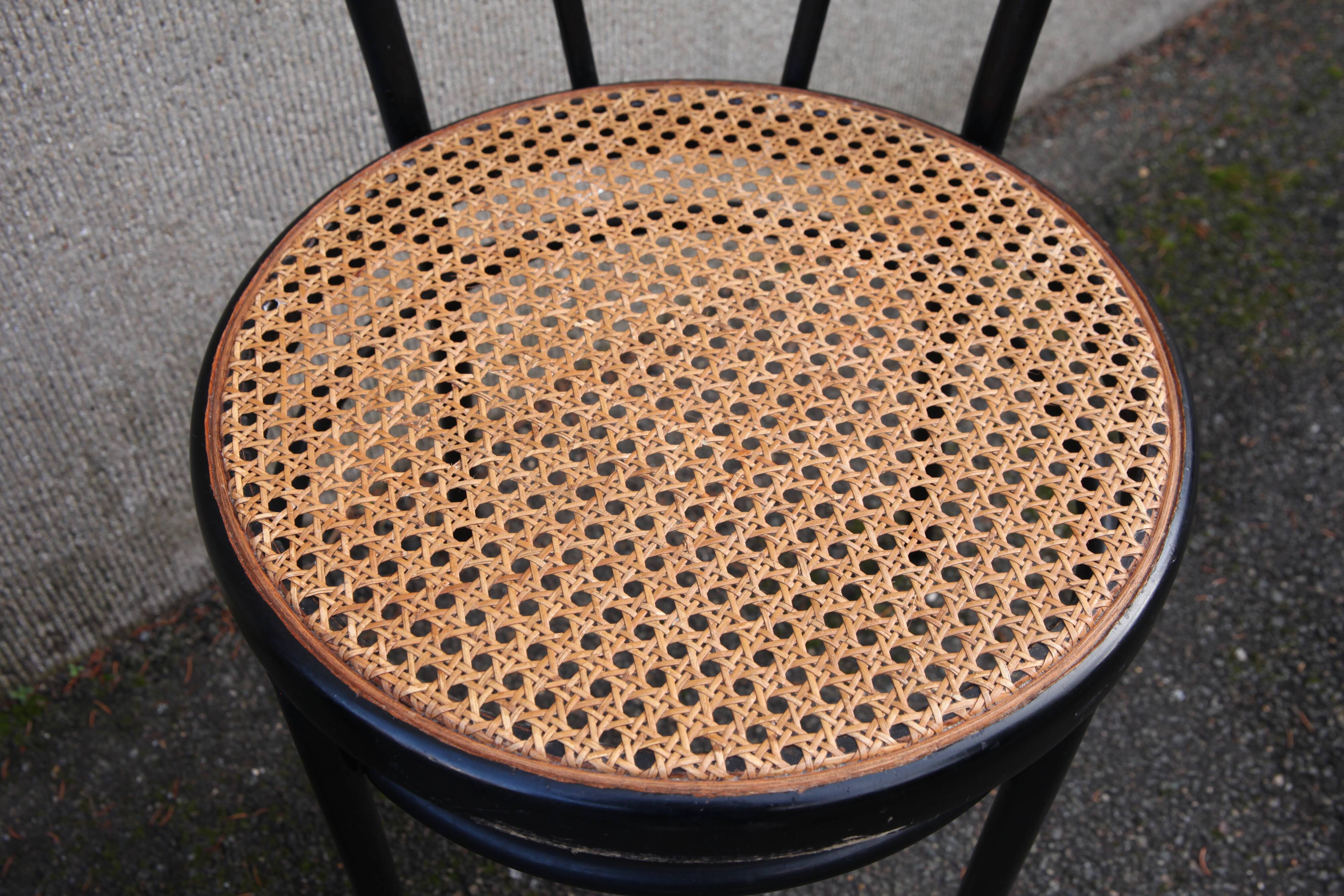 Paire de chaise bistrot métal et cannage