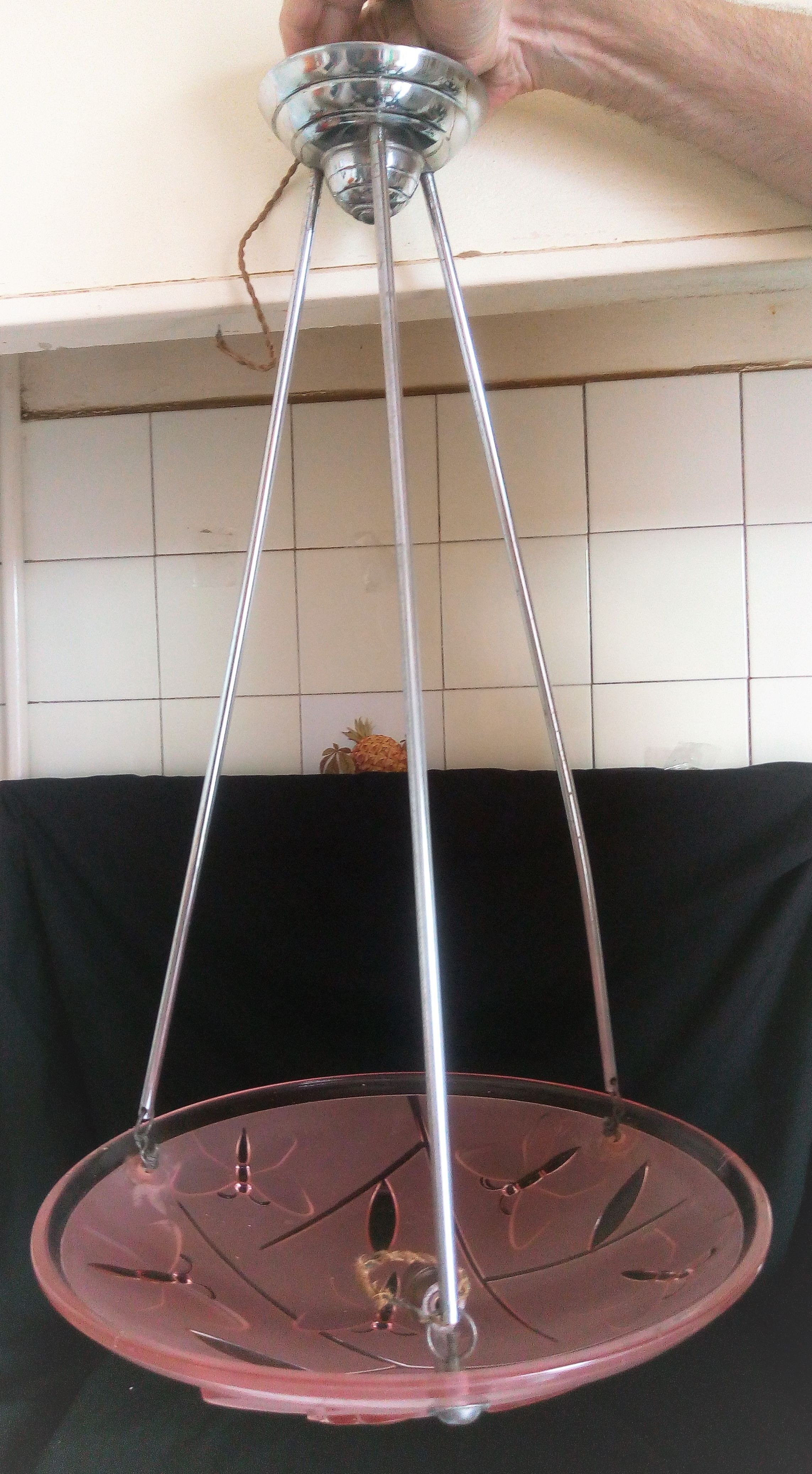 Art Deco pendant lamp in molded and pressed glass signed Degué, dragonfly motifs