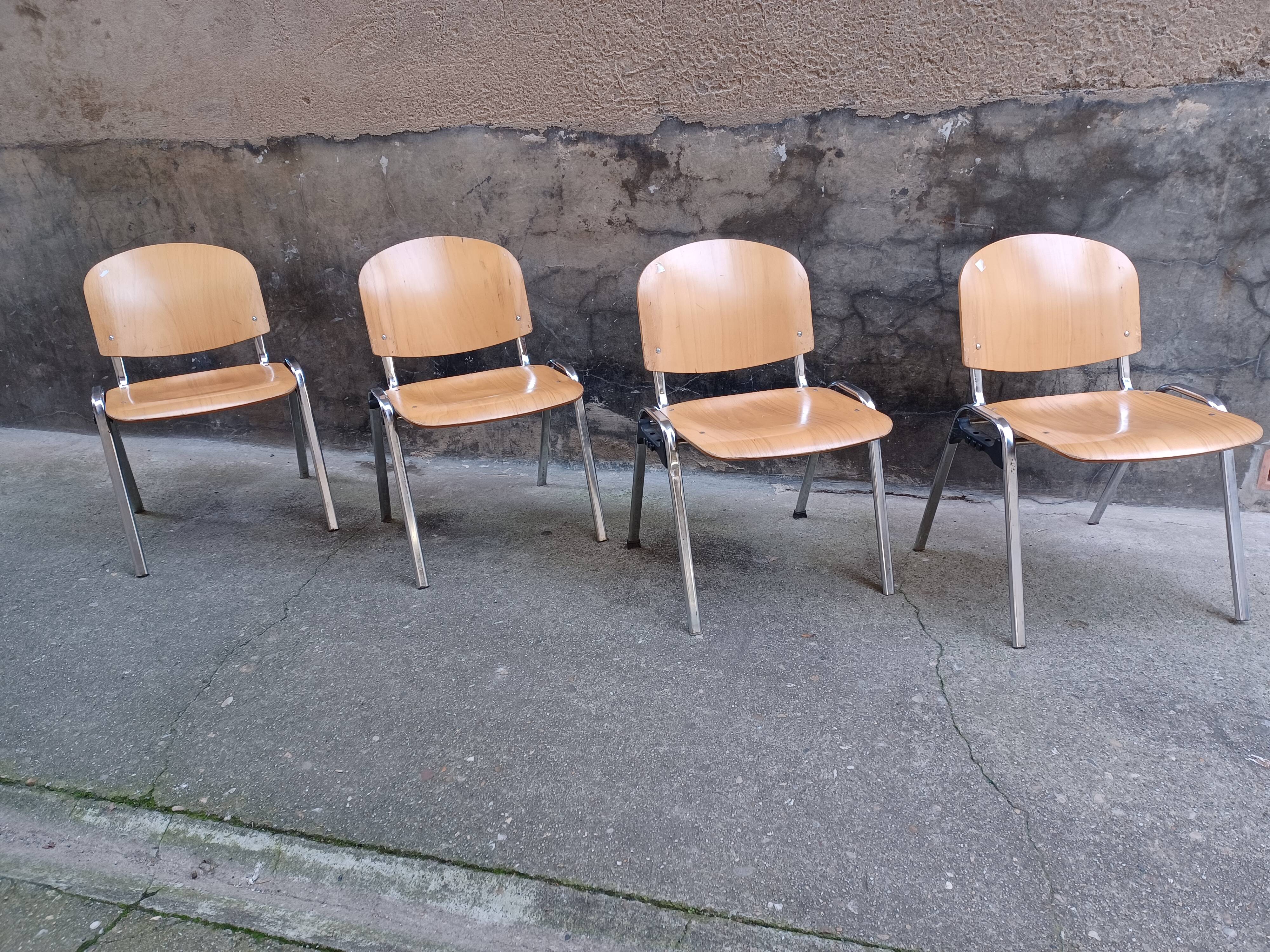 Serie de 4 chaises,  design 80's