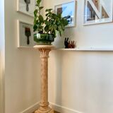 Sellette - wooden column