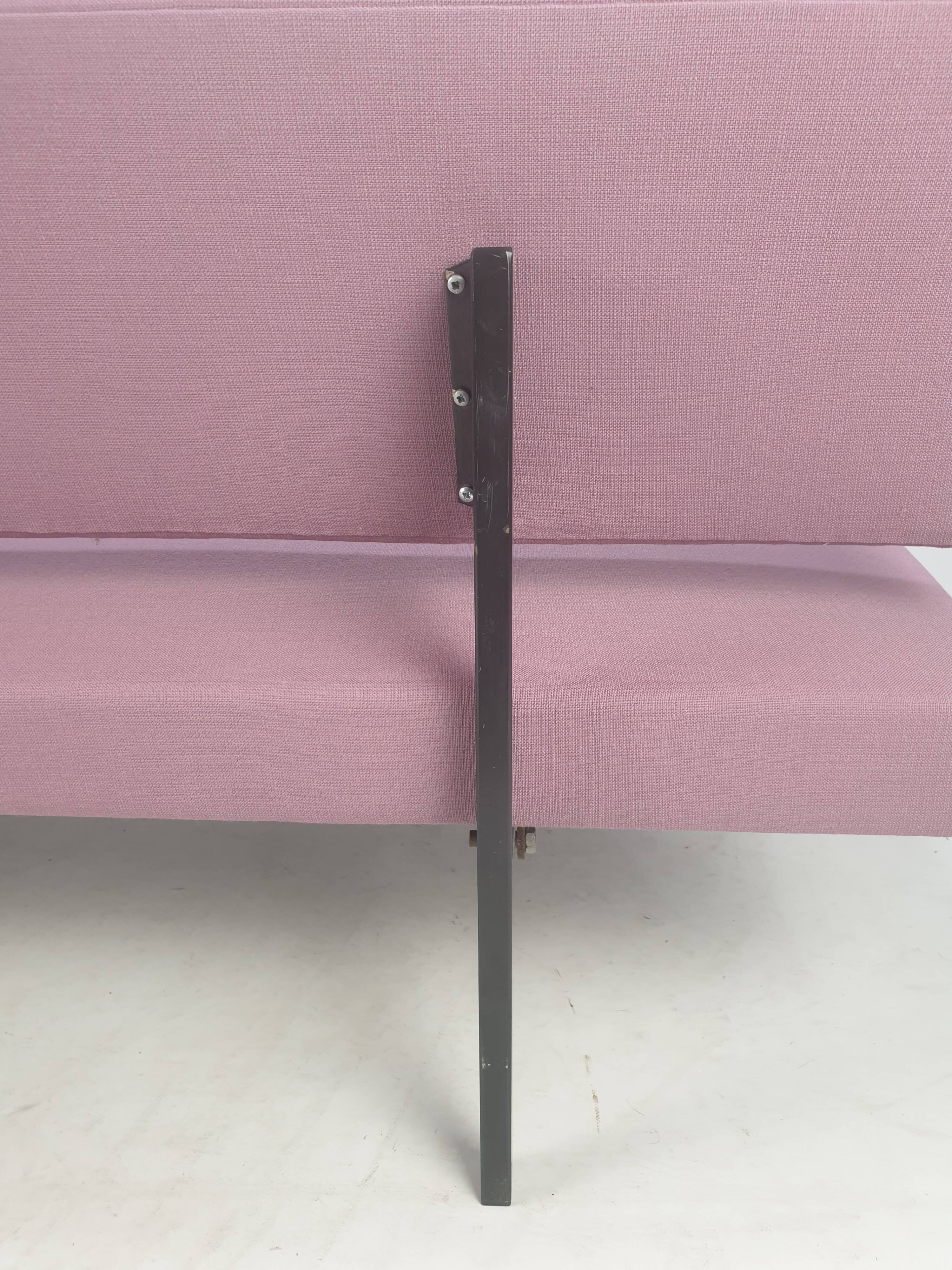 Sleeping sofa by Gijs van der Sluis for Gispen 50