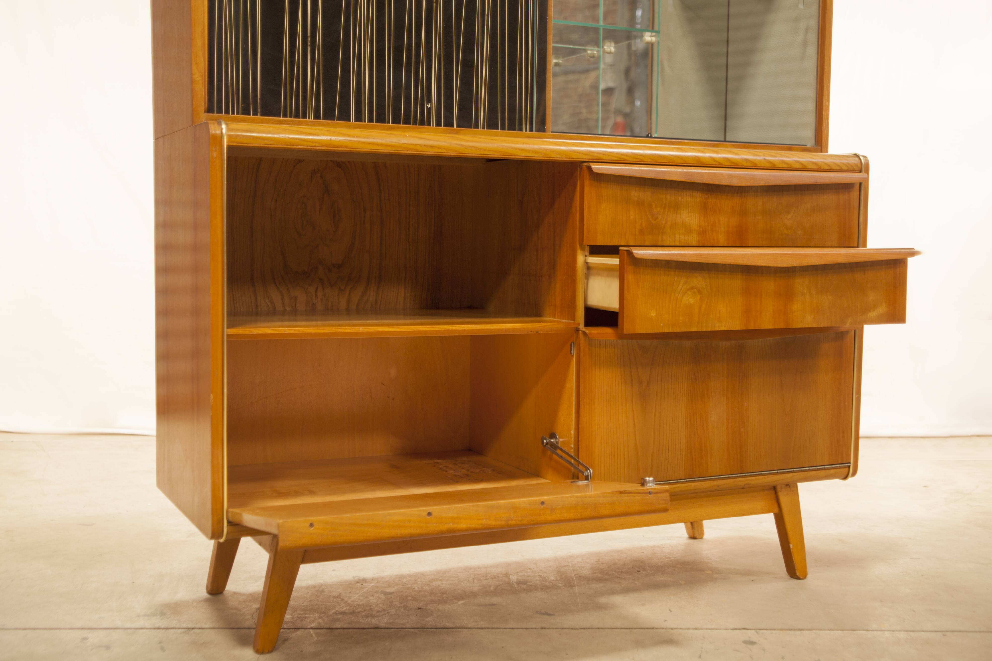 Buffet Haut U372 / 386 B Landsman and H Nepožitek for Jitona Soběslav