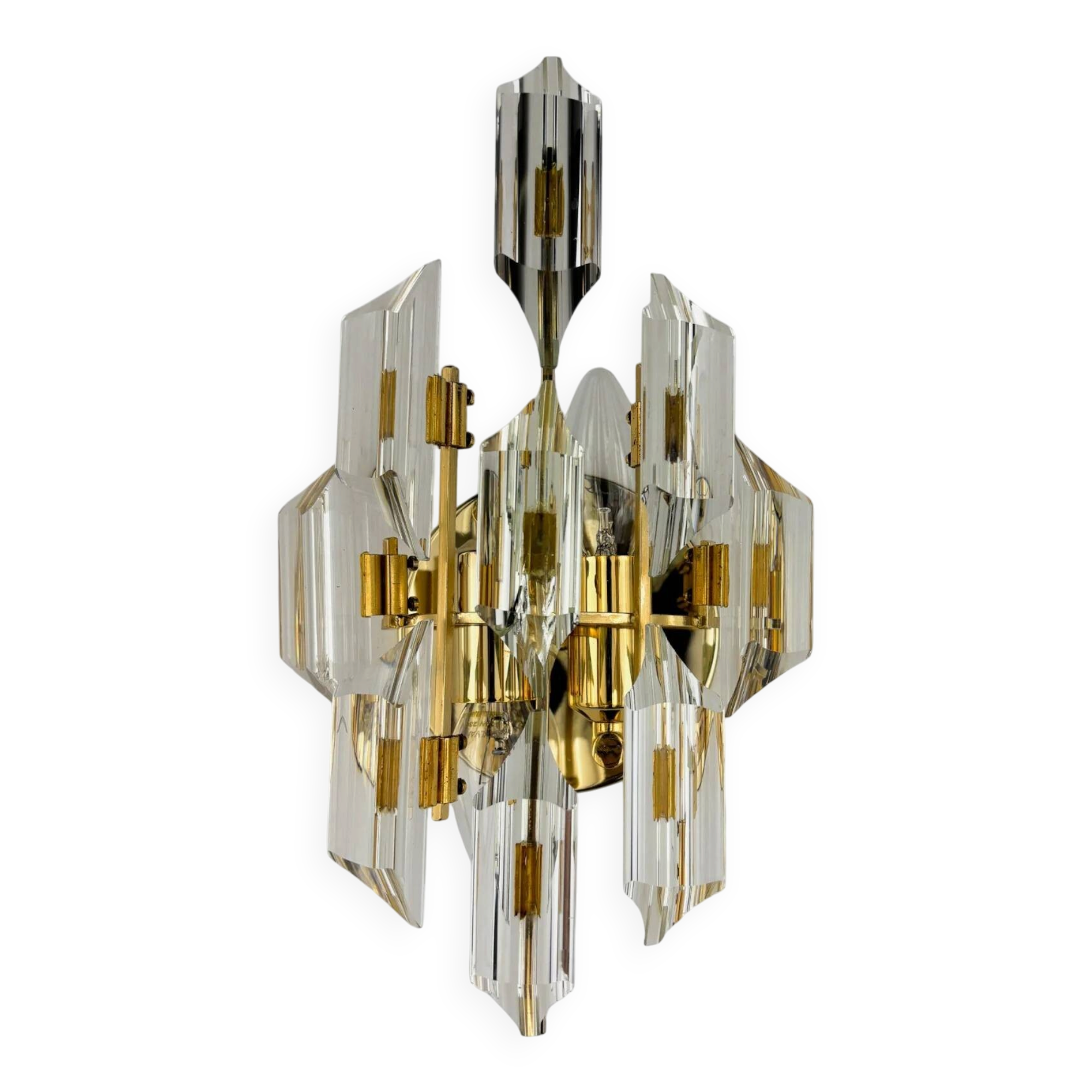 Oscar Torlasco for Stilkronen wall sconce, cut Murano glass, Italy, circa 1970s