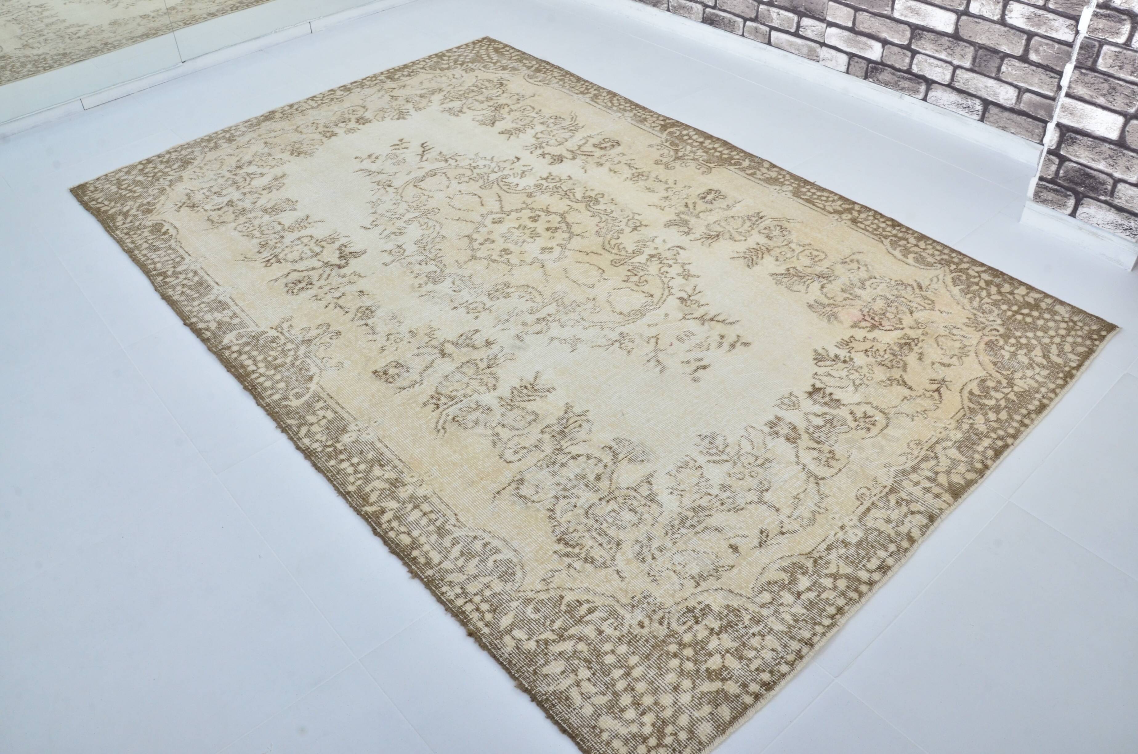 Tapis vintage turc Oushak sku 3199