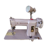 Ancienne machine à coudre Singer