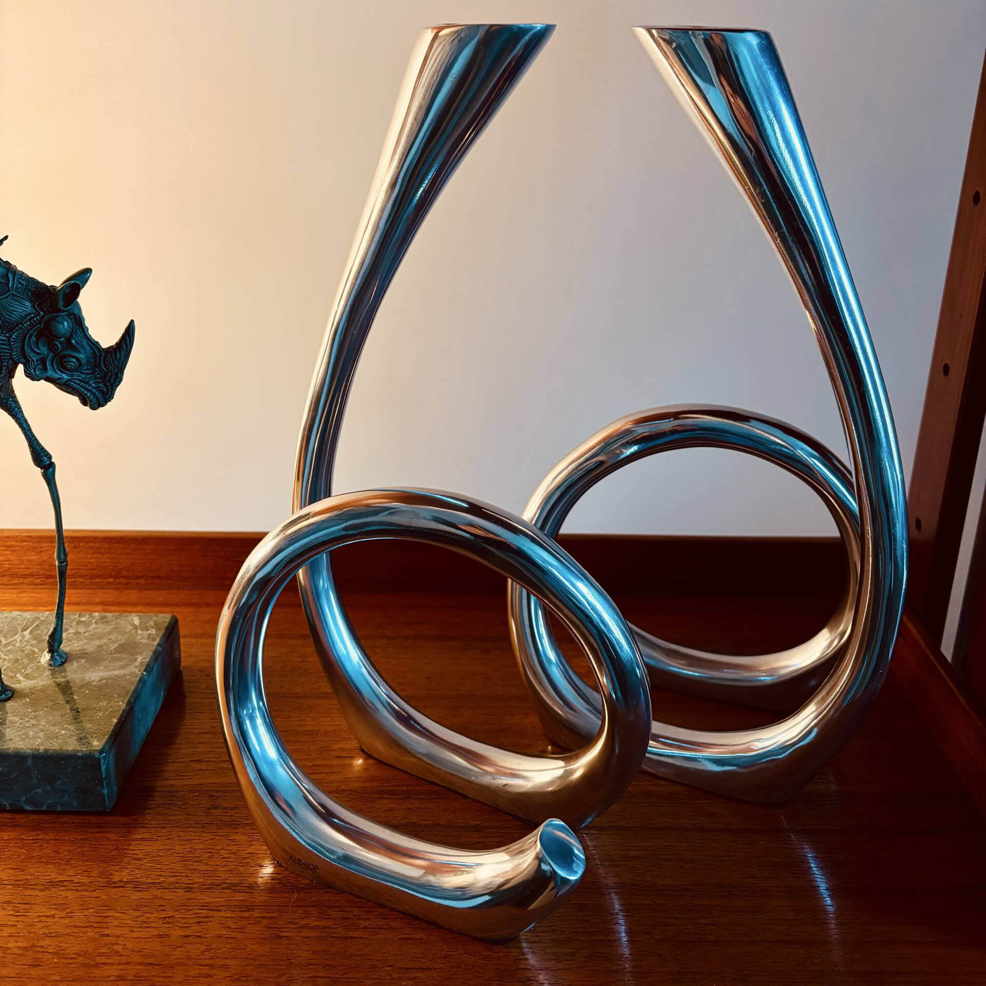 Paire de bougeoirs design scandinave vintage