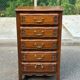 Commode, chiffonnier, semainier style Louis XV en chêne, 1970