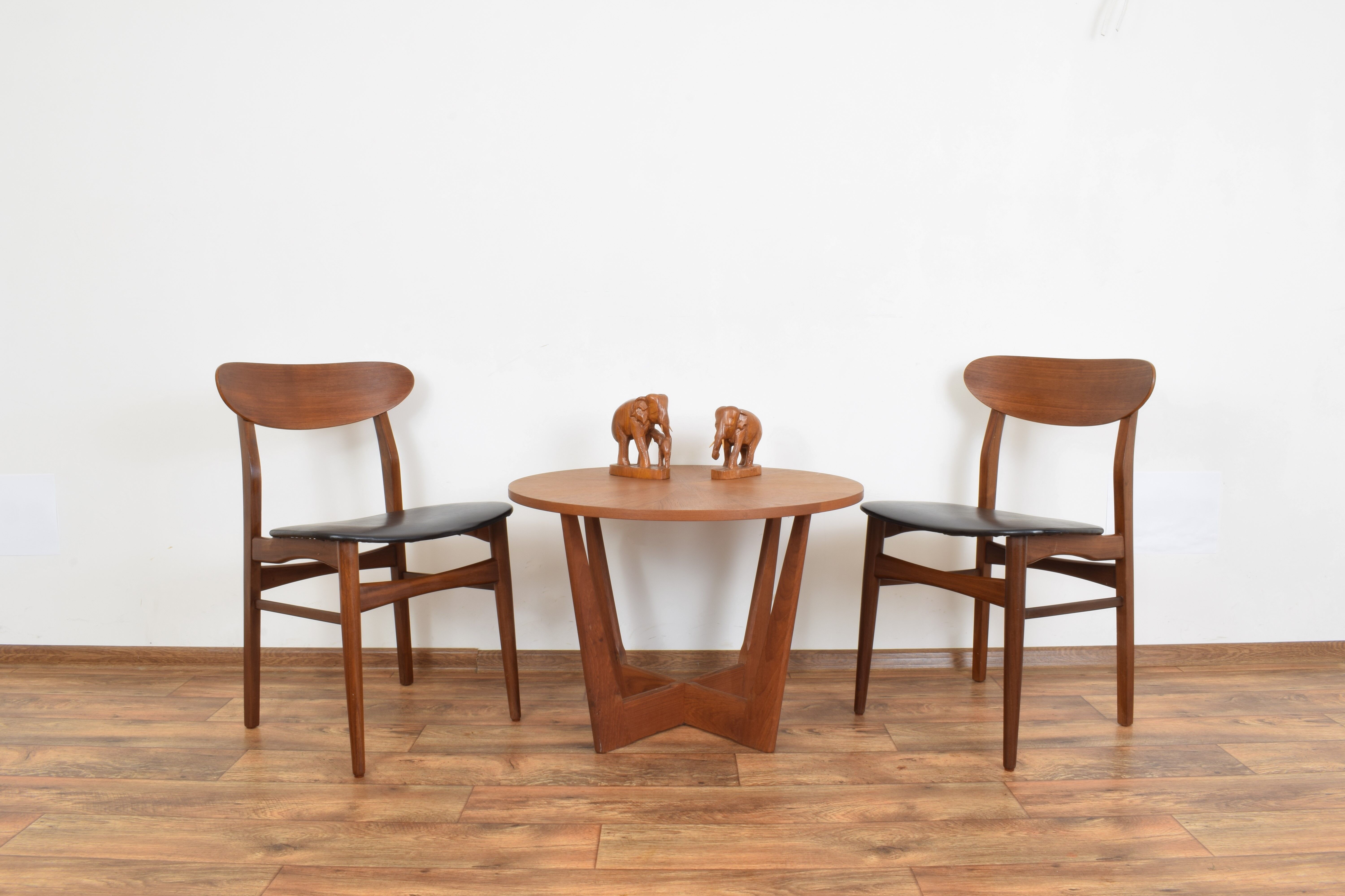 Danish teak dining chairs, 1960