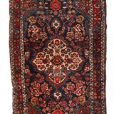 Tapis Malayer Antique du Moyen-Orient, Années 1920, Élégance et Tradition