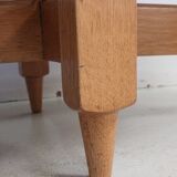 Table de salon en chêne massif, par R. Guillerme et J. Chambron, éditions « Votre Maison » 1960