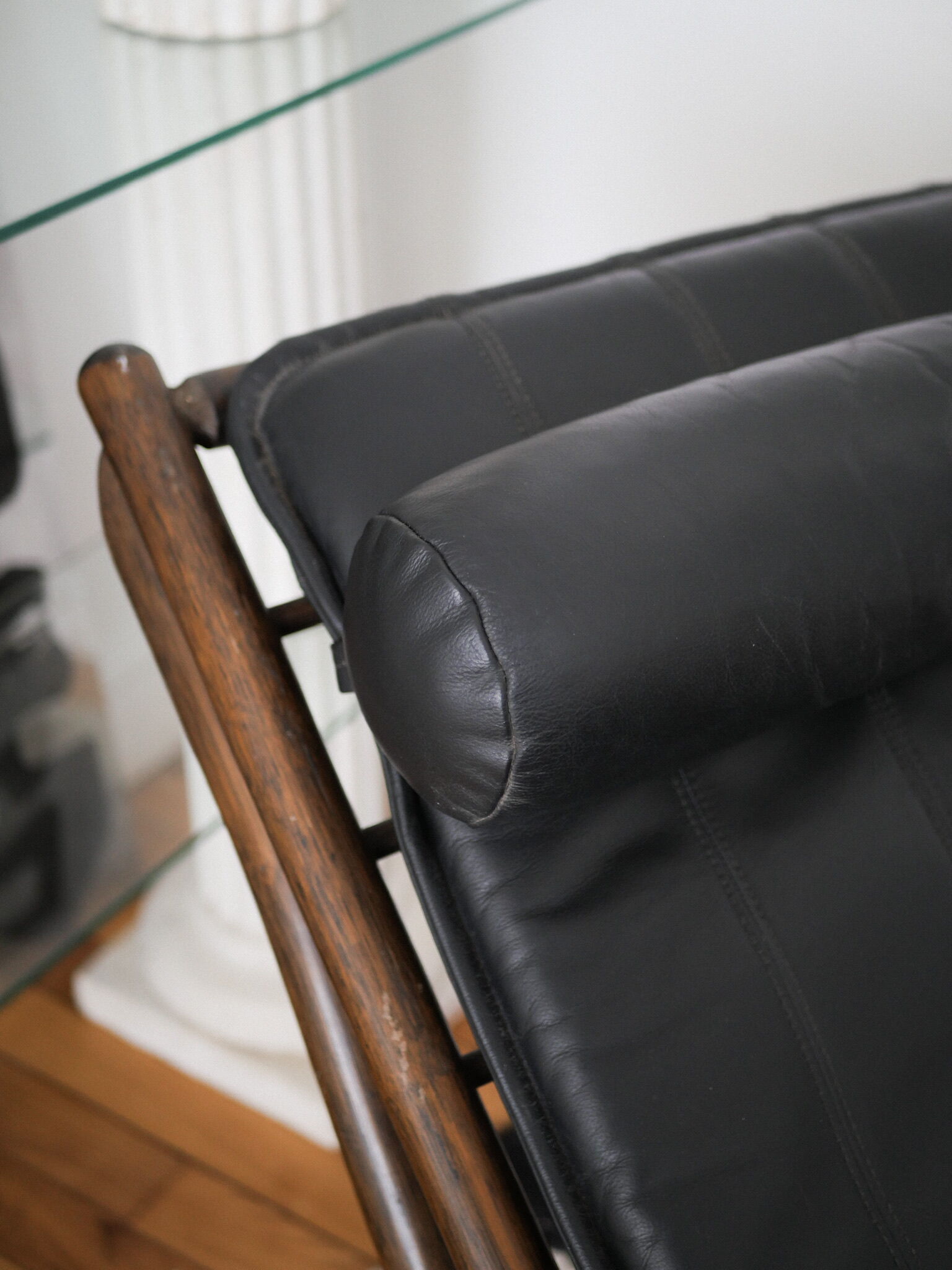 Rattan chaise longue