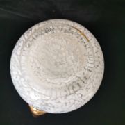vase en verre de clichy blanc et doré
