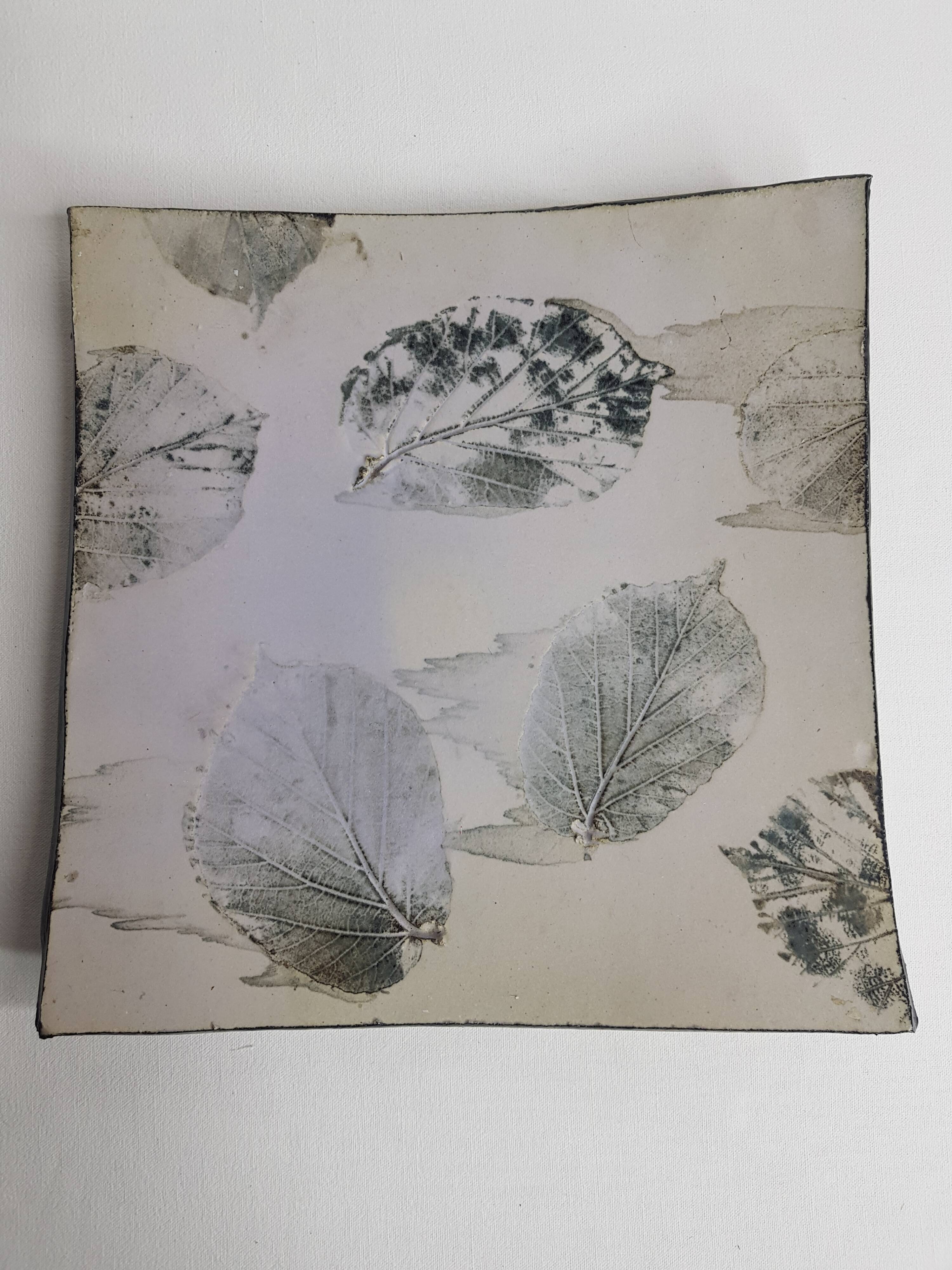 Enamelled sandstone dish with Tilleul leaf prints, 27 cm