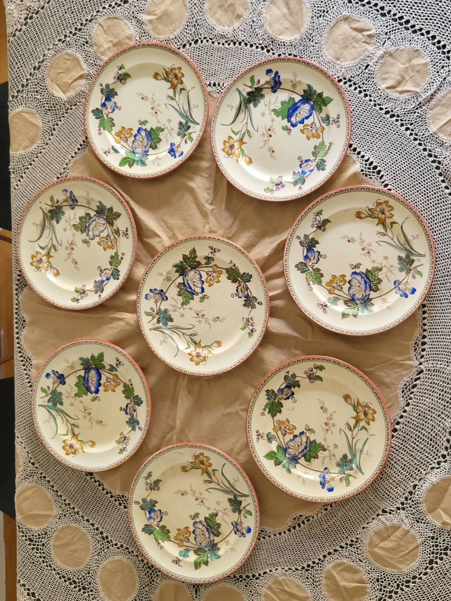 Victorian plate set by Brownfield & Sons model "Texas" England 1880