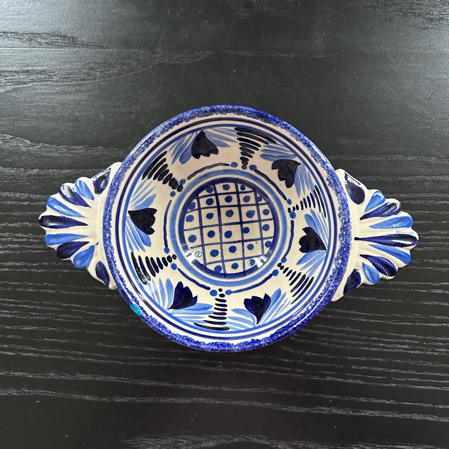 Blue bowl signed HB Quimper