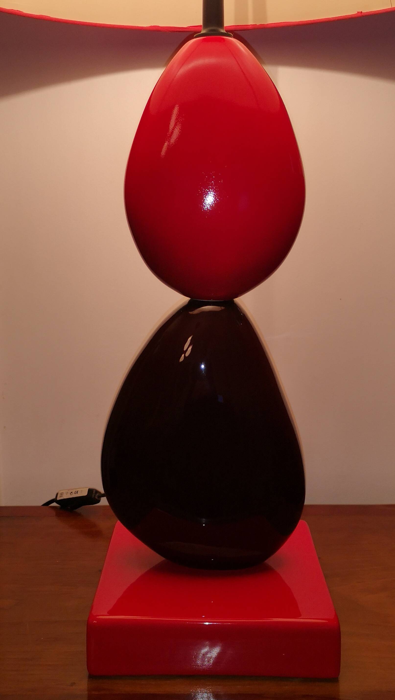 Lampe sculpturale vintage Koralcoa en céramique rouge et noire