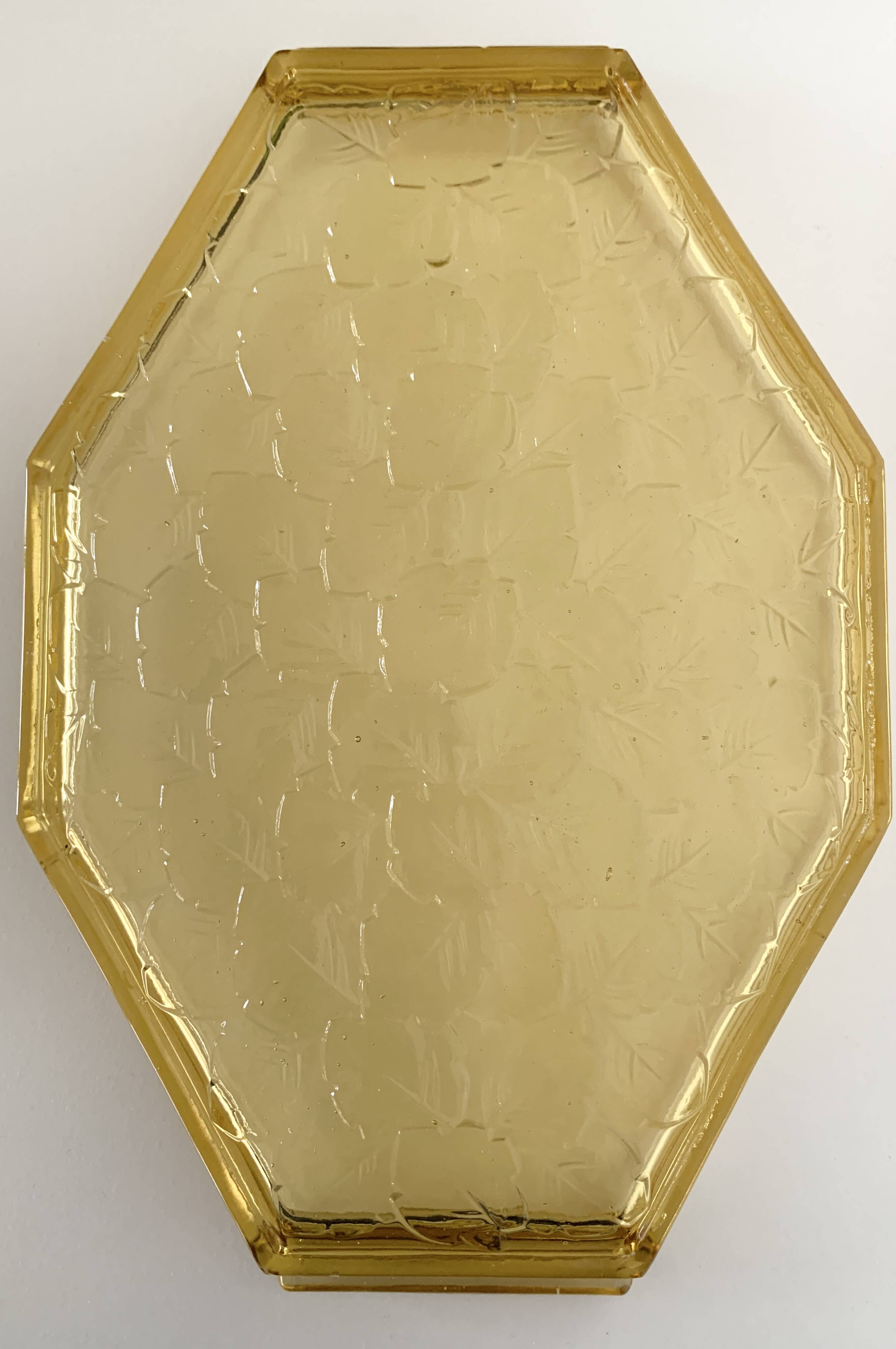 Art Deco glass moulded plateau