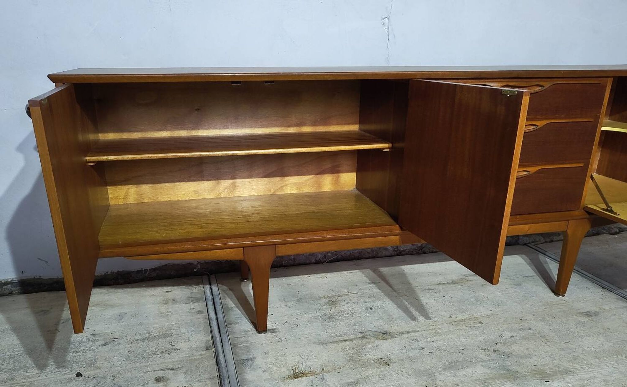 Enfilade vintage par Jentique 1960