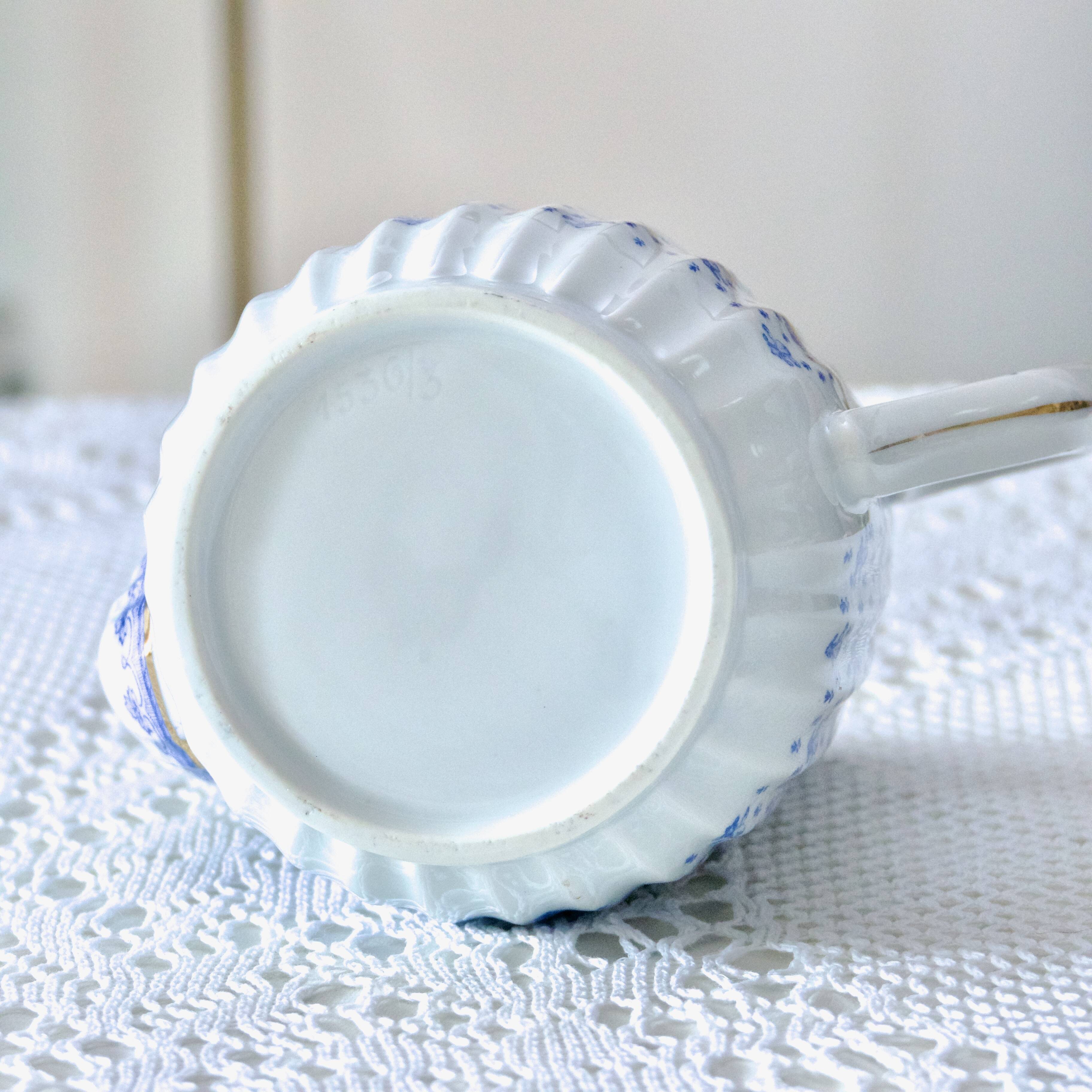 Large 1909 Oscar Shaller Fleur de Lys Porcelain Coffee Pot