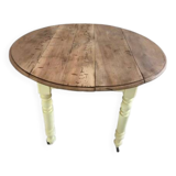 Round folding wooden table
