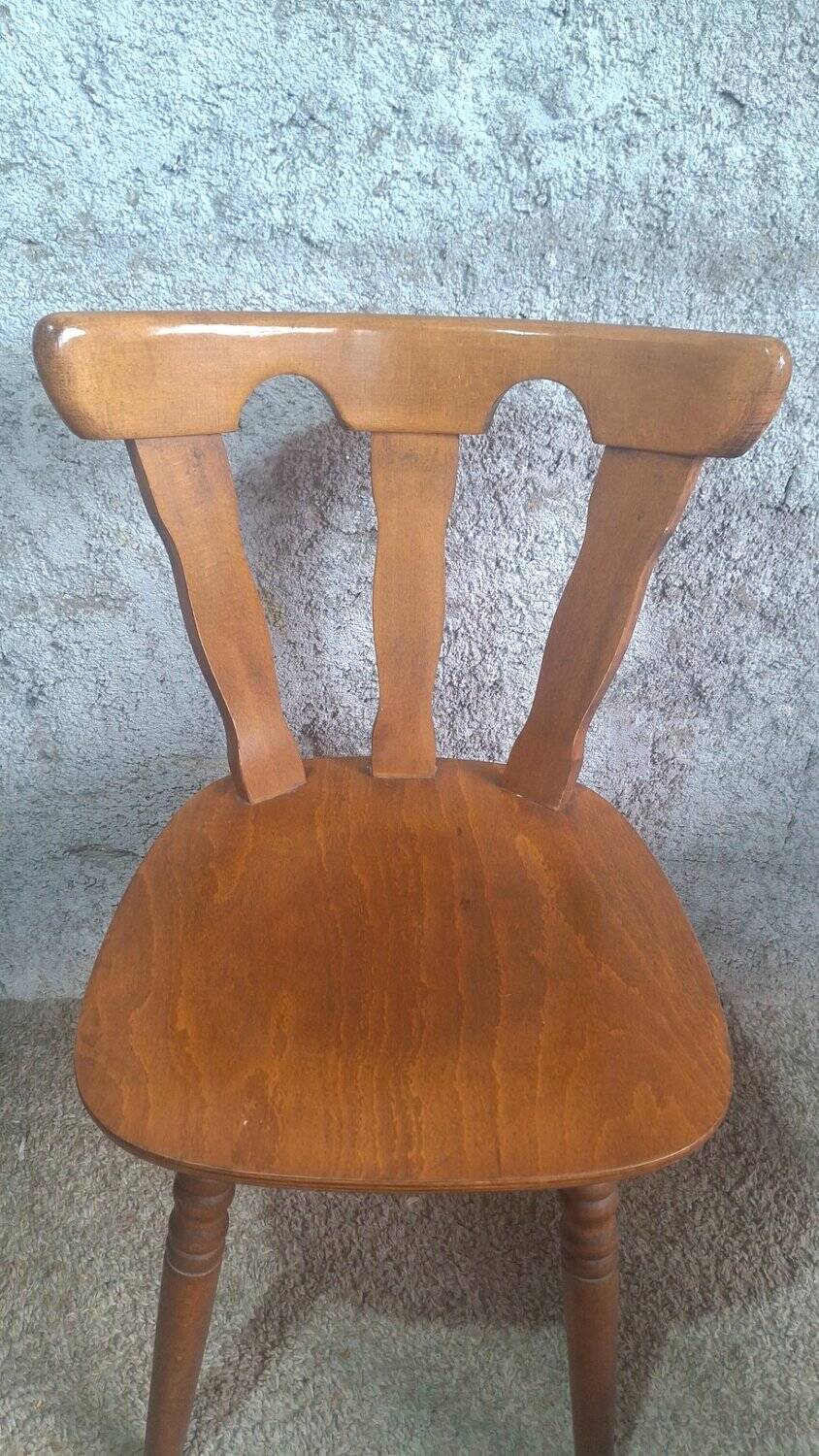 Set of 8 rustic bistro chairs in beech wood with honey patina, 1950s.